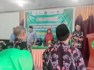 MTs Negeri Kota Sorong Selenggarakan Pelatihan Kurikulum Deep Learning dan AI bagi Guru