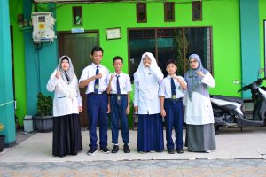 MTsN Kota Sorong Kirim Empat Siswa Terbaik ke Ajang Nasional EMC 2025 di Makassar